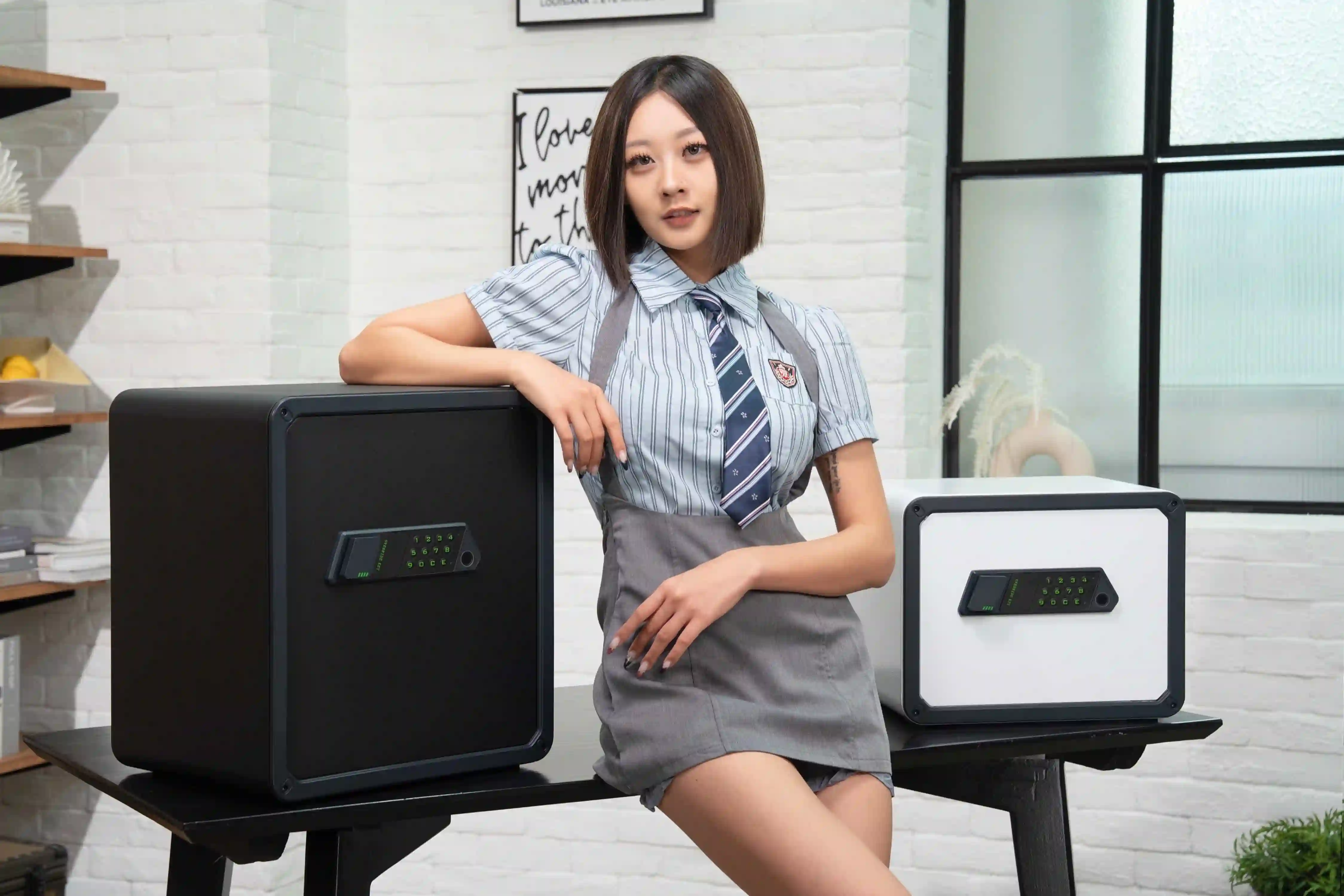 發億金庫 保險箱專賣 ZS 防盜保險箱 保險櫃 推薦   JUN04812