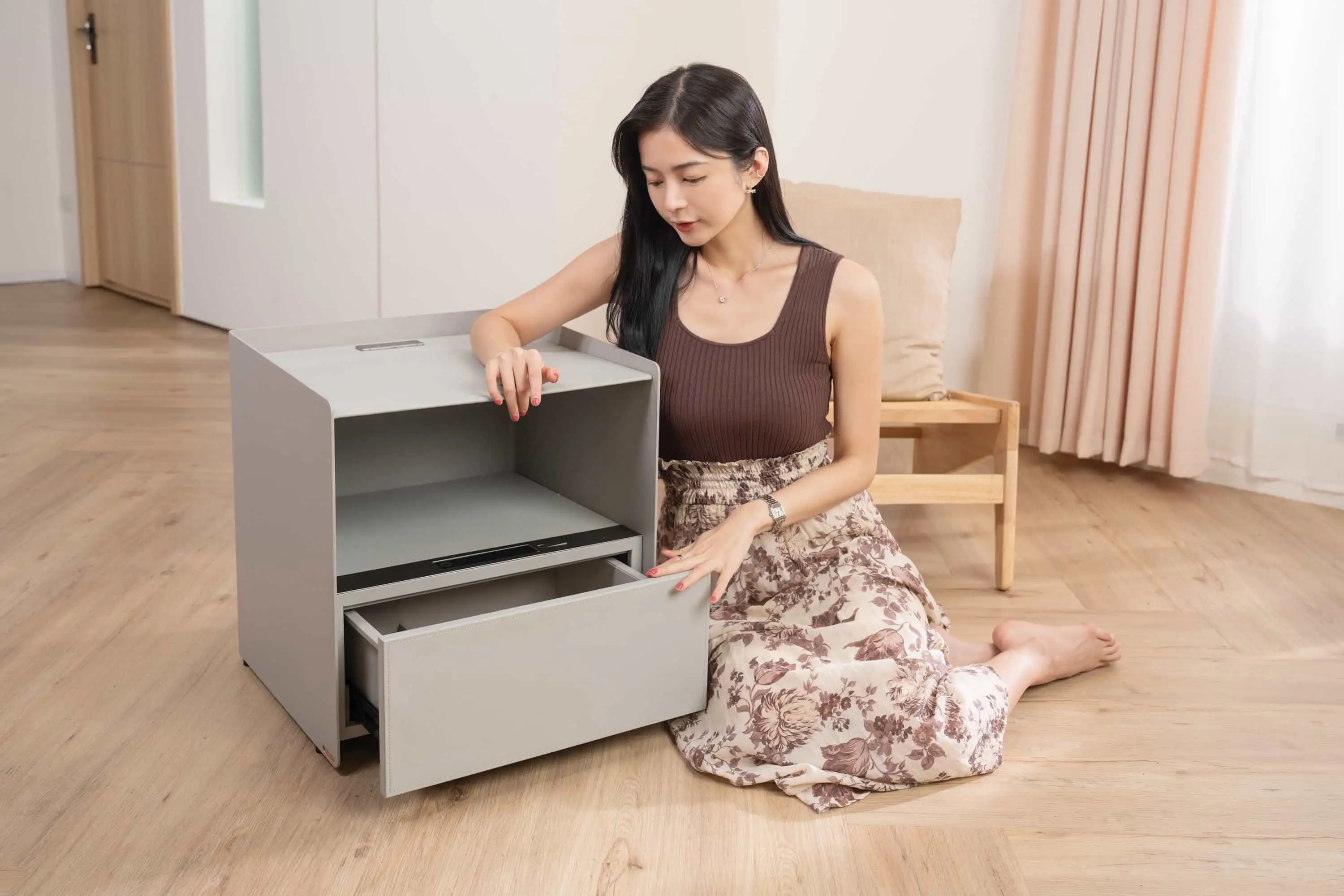 Lc 床頭櫃保險箱  JUN07445