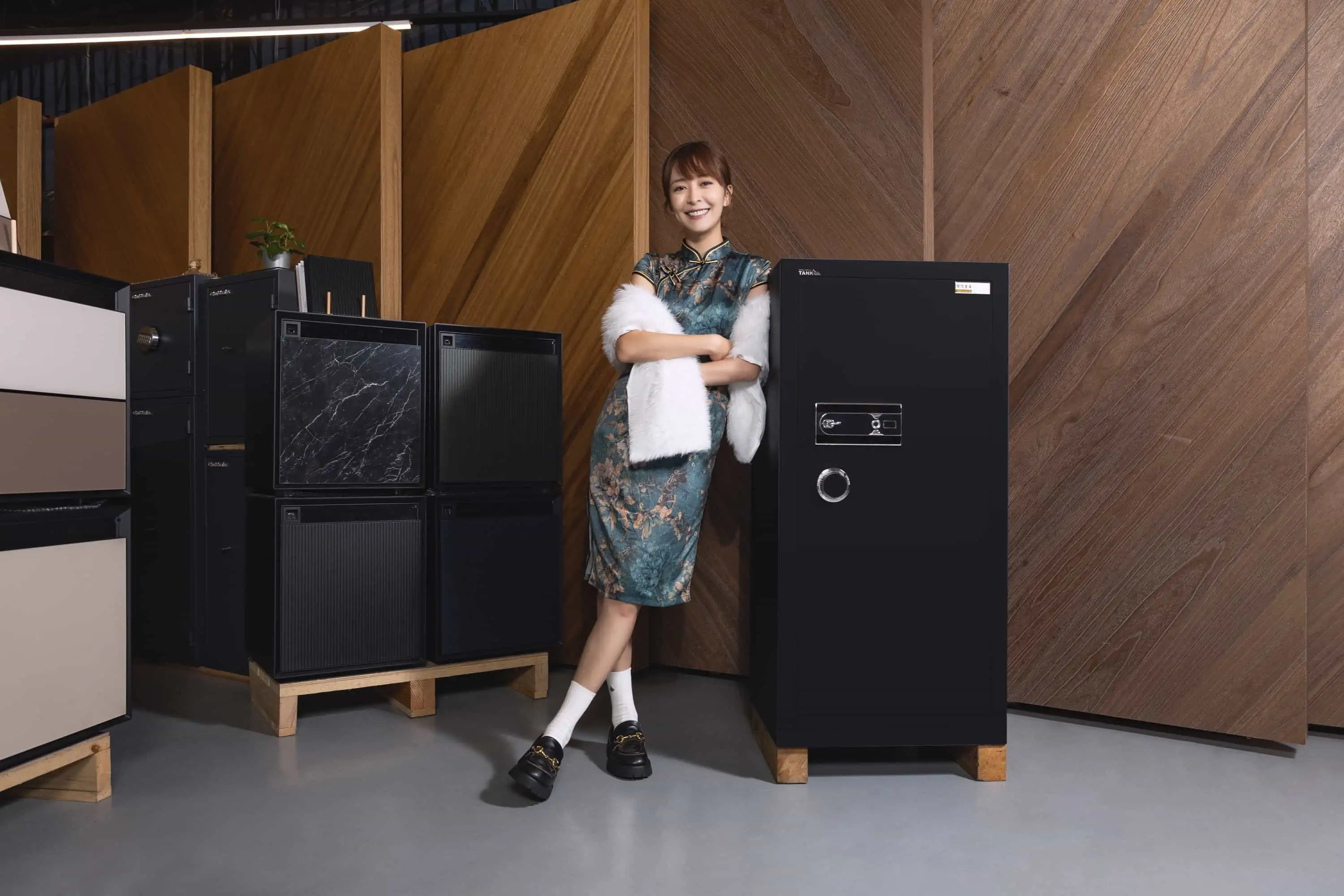 Hailey 徐海莉 PD 防盜保險箱  pd_hailey_0314