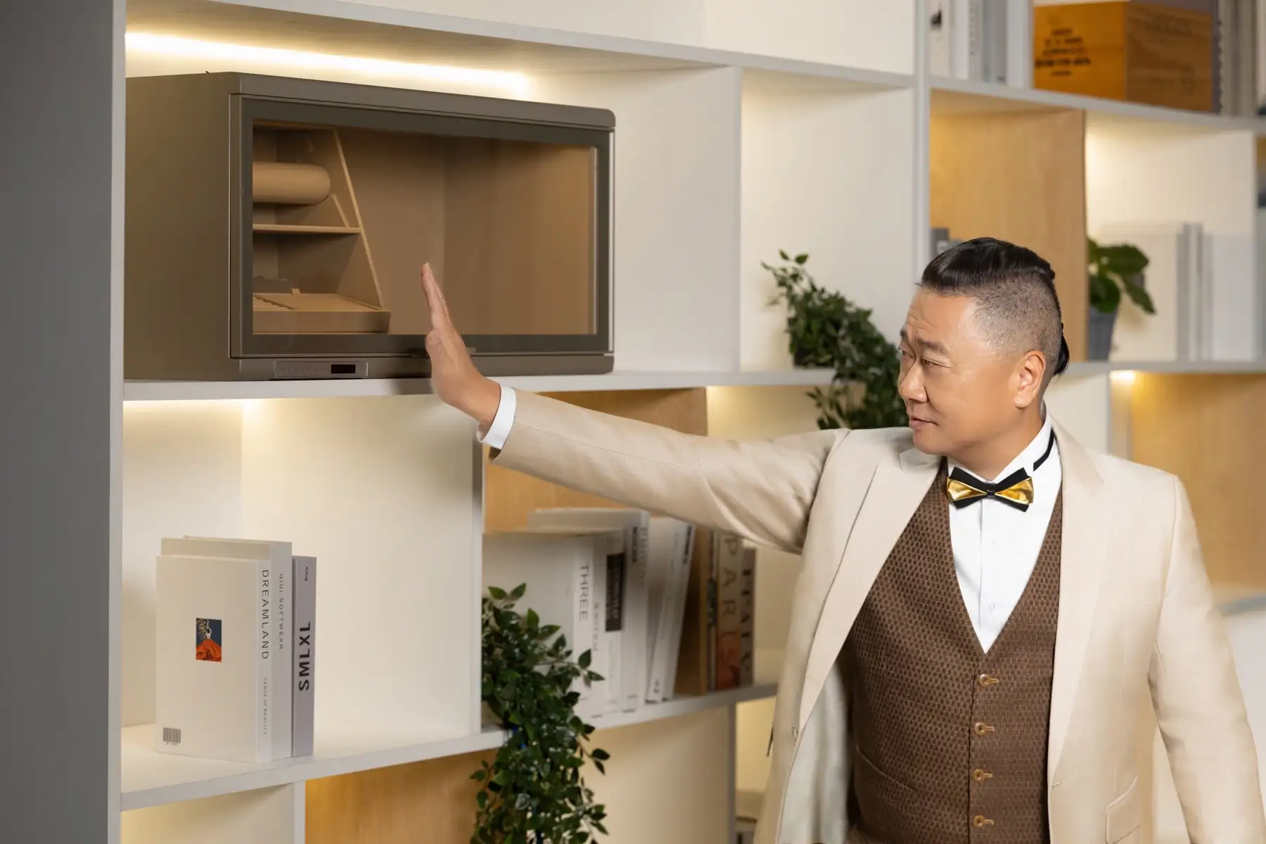 邰智源 邰哥代言發億金庫 AD 展示型 防盜保險箱 tai_1013_0999